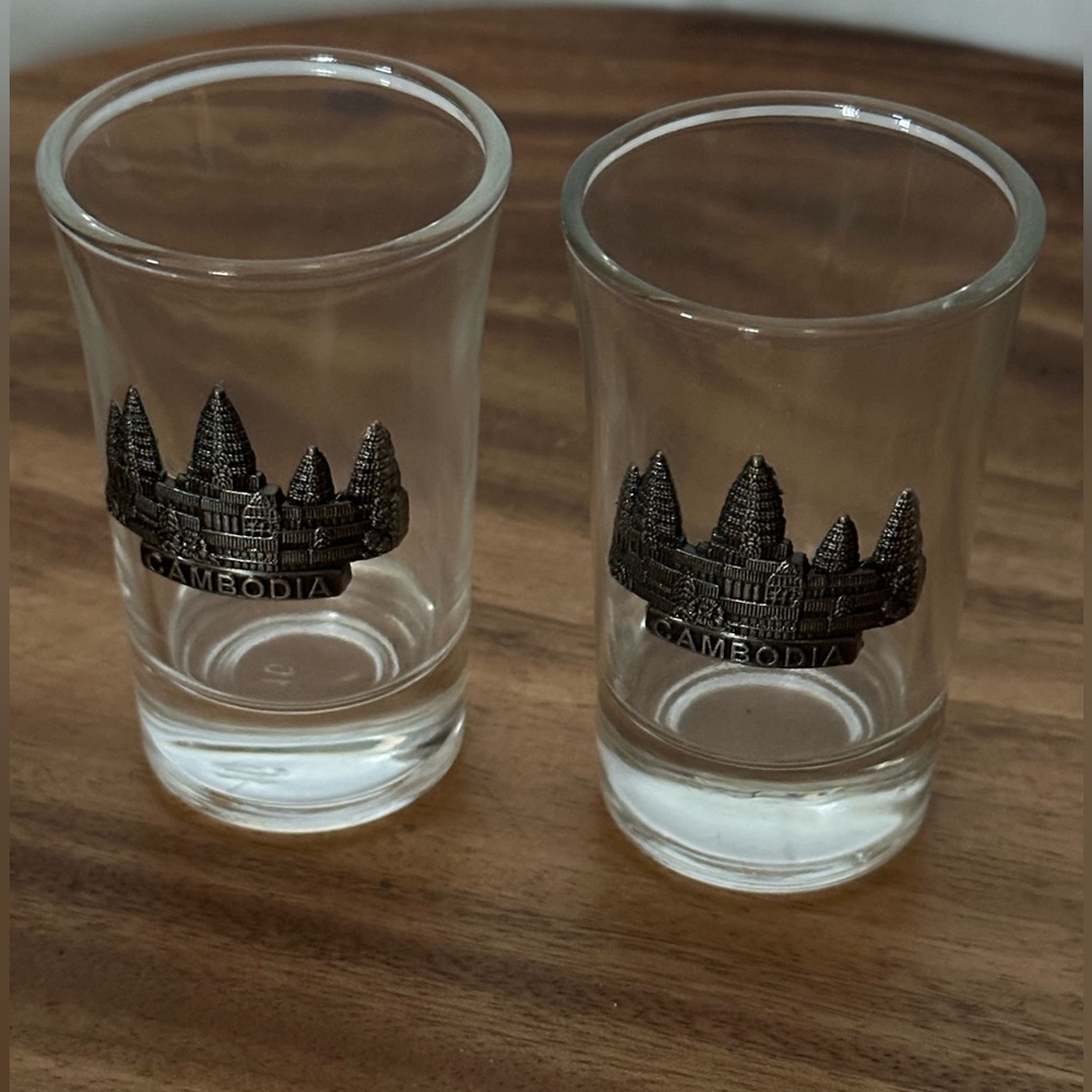 AA- New style shot glasses Souvenir from Cambodia set of 2